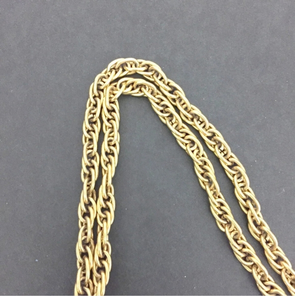 CHANEL CC LOGO GOLD TONE NECKLACE - Picture 8 of 12